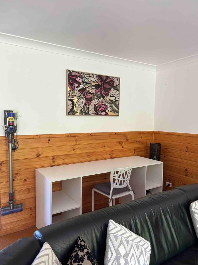 Clifton Beach Lodge Princetown Room photo
